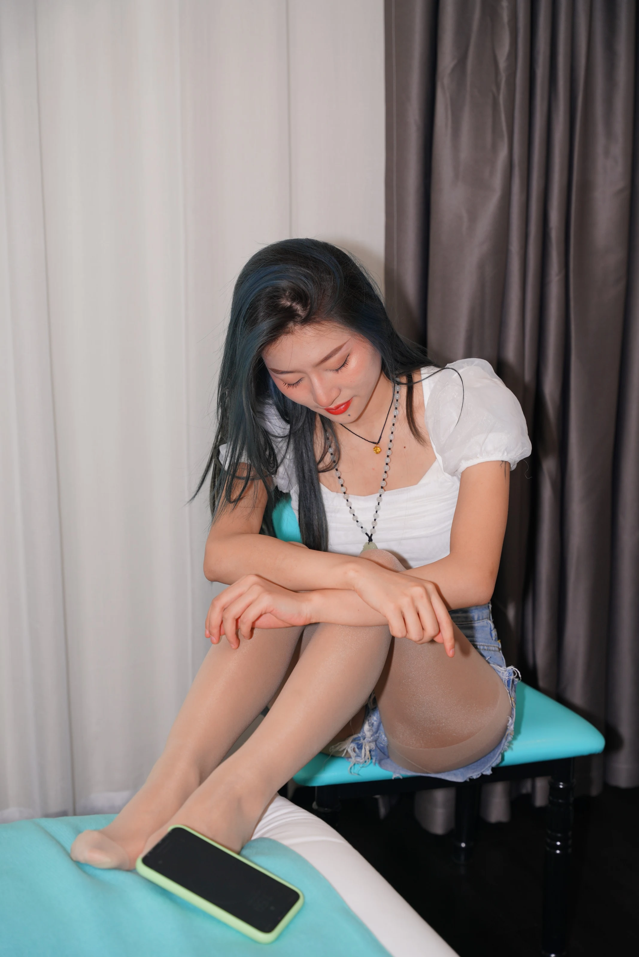 图片[6]-美图千千(在线看图)街拍-超极品紧身牛仔热裤 [60张]-美图千千(在线看图)美图千千